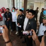 Sebanyak 270 TKS Medis Yang Tergabung Dalam FKHN Tuba Geruduk Gedung DPRD Minta Kejelesan Nasip Mereka