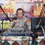 Kapolsek Banjar Agung Berikan Imbauan Kamtibmas Lewat Radio,Berikut Pesannya.