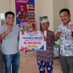 Kepala Desa Brabasan Bagikan BLT-DD Tahap 1 Ke-30 KPM