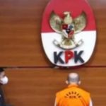 Tiong Di Tahan KPK Terkait Suap Terhadap Mantan Bupati Buru Selatan