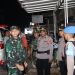 Kapolres Lampung Timur Bersama Dandim Pimpin Apel Skala Besar