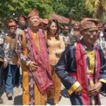 Raja Frenky Batuwael Resmikan Rumah Adat Titahfena Tagalisa.